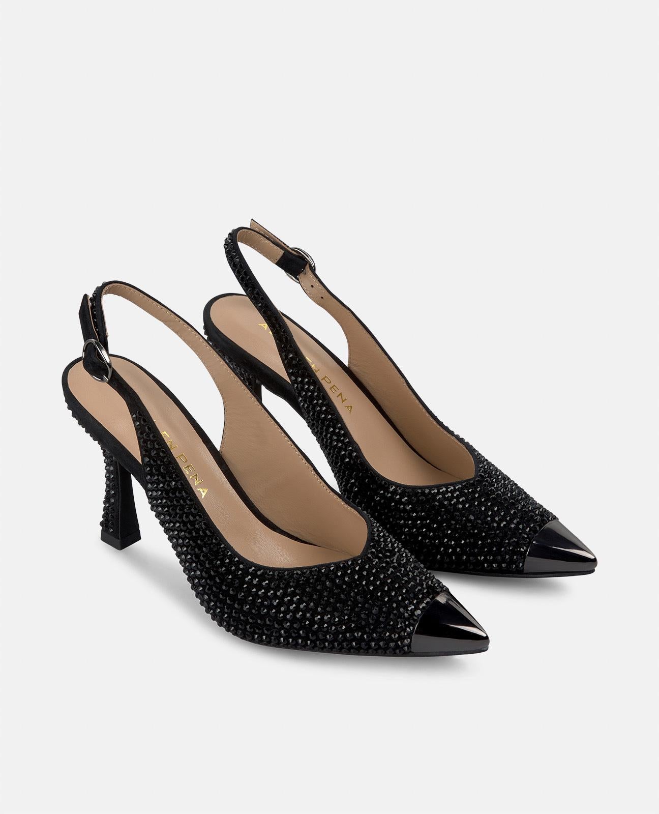 METALLIC-SCHUH MIT KAPPE UND ABSATZ